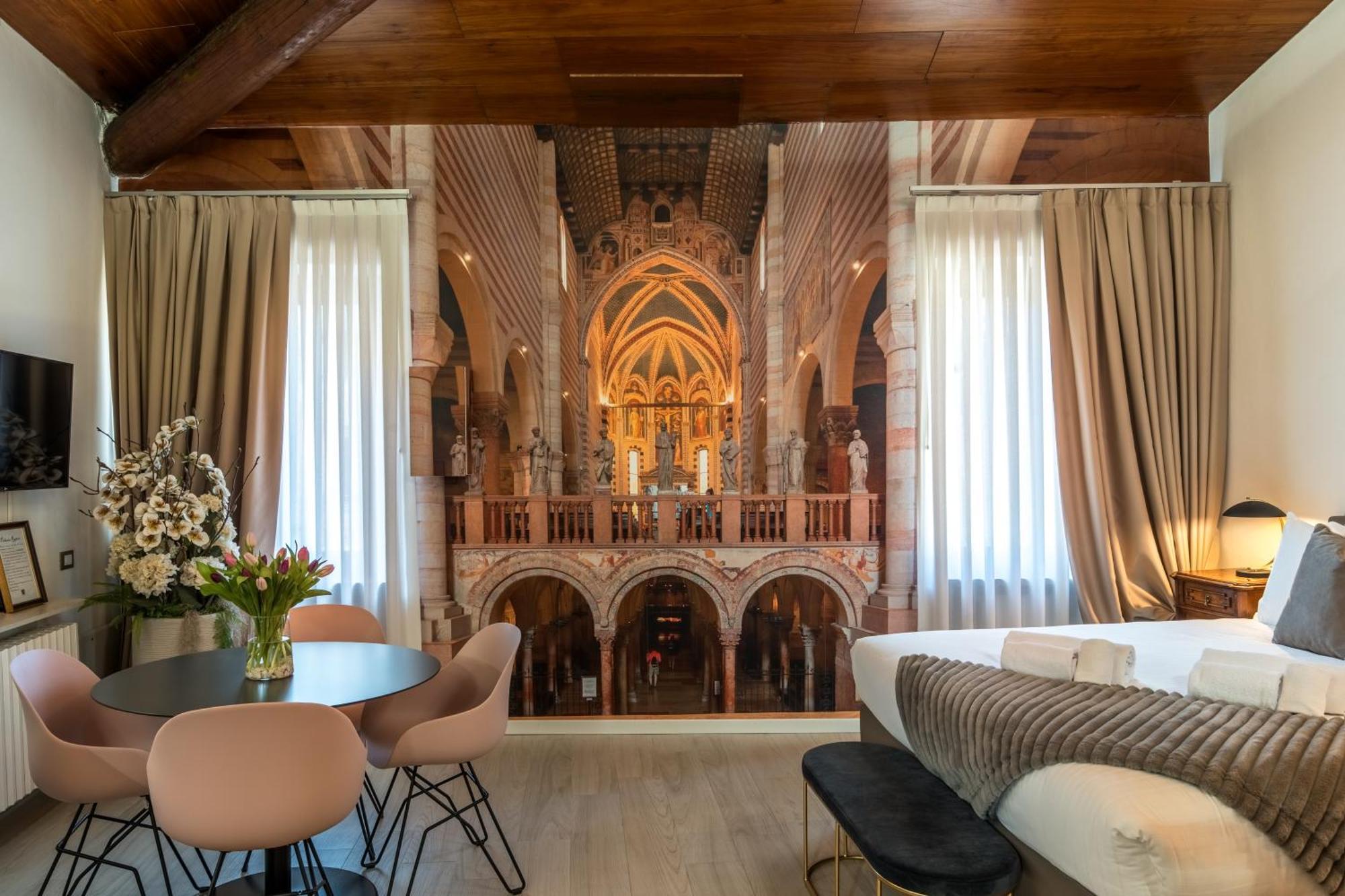 Palazzo Ristori Apartment *